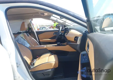 2022 Nissan Rogue Platinum Fwd z USA, uszkodzony, nr VIN JN8BT3DC6NW118357